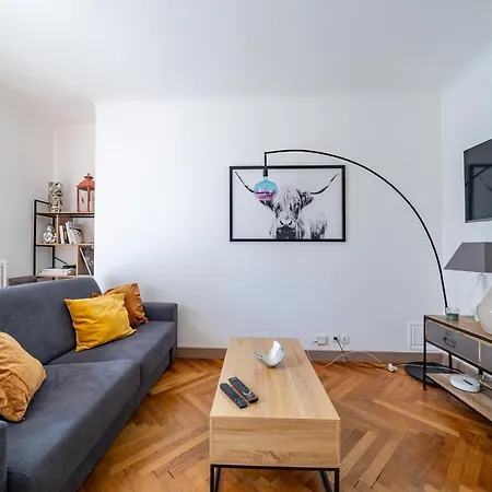 Proche Apartment *